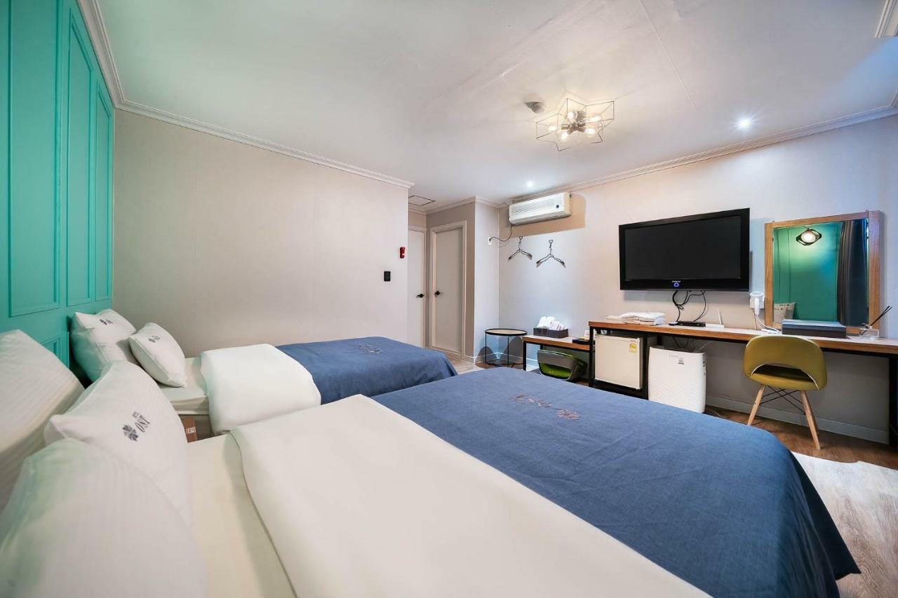 צ'ונצ'און Ost Hotel מראה חיצוני תמונה